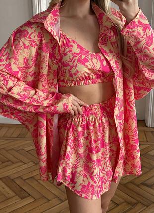 Легкий женский костюм тройка с шортами