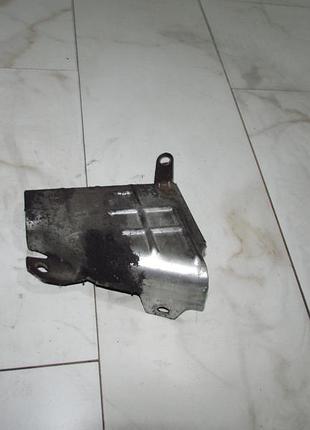 Термозахист випускного колектора 2.0 диз 113 км 5 ст santa fe 1 hyundai tucson sportage 2004-2012