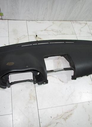 Торпеда панель дефект toyota avensis t25 2003-2008