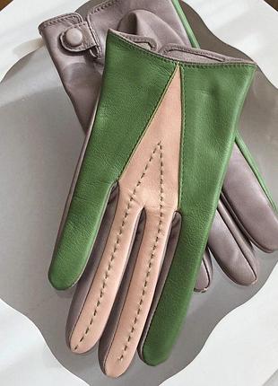 Перчатки женские без подкладки укороченные. 8"/22 см
