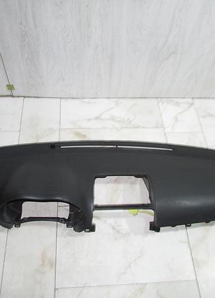 Торпедо панель приладів airbag toyota avensis t25 2003-2008