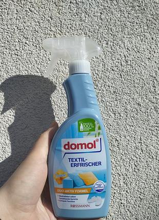 Освіжувач текстилю domol texturerfrischer tropical 500 мл — нейтралізатор запахів для тканин, одягу, взуття