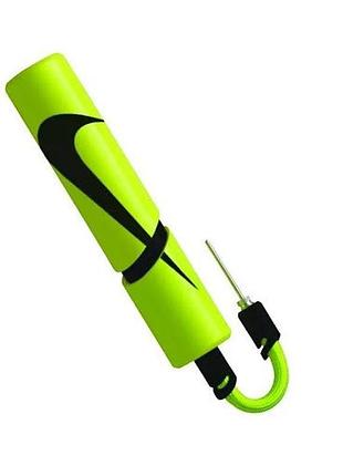 Насос nike essential ball pump intl салатовий n.kj.02.753.ns, цвет салатовый, размер (европа) - 1siz n.kj.02.753.ns