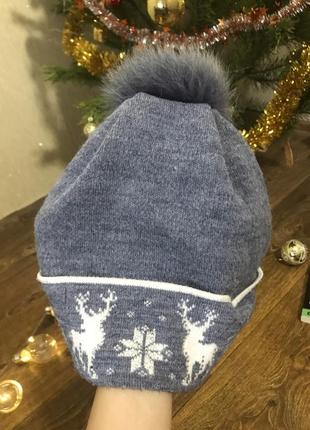 Шапка с помпоном 2
