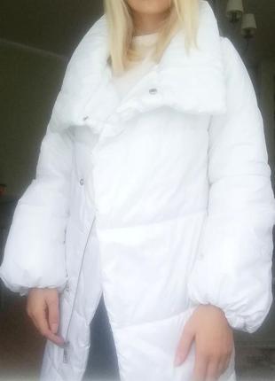 Белая куртка-пальто (одеяло).3 фото
