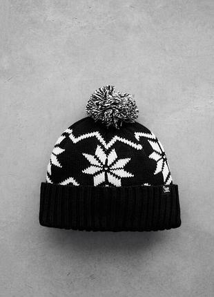 Чорна шапка з візерунком staff black & white pattern pompon