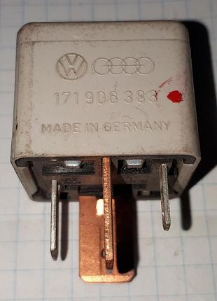 Реле паливного насоса ауді 80 audi фольцвагенн пассат гольф 3 volkswagen passat golf джетта jetta171906383sjr