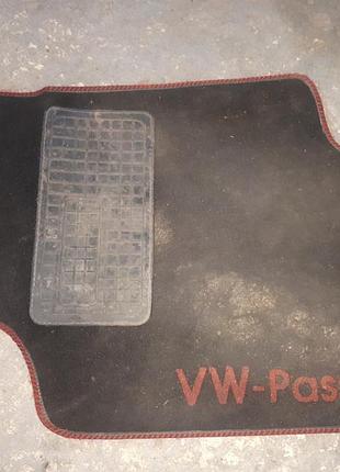 Килимок салону 1шт передній лівий фольксваген пасат volkswagen passat