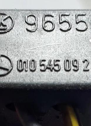 Датчик температуры воздуха 0105450928 мерседес 124 mercedes benz w124