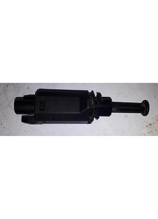 Датчик включения стопсигнала лягушка концевик педали тормоза chery amulet чери амулет