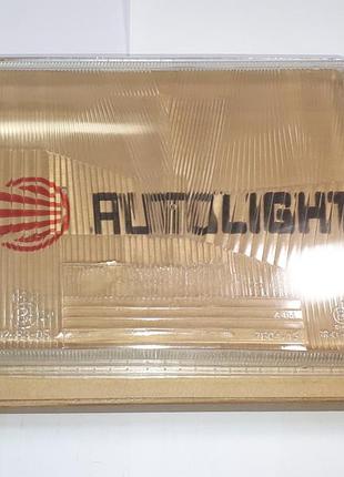 Стекло фары правое таврия славута заз 1102 1103 1105 autolight