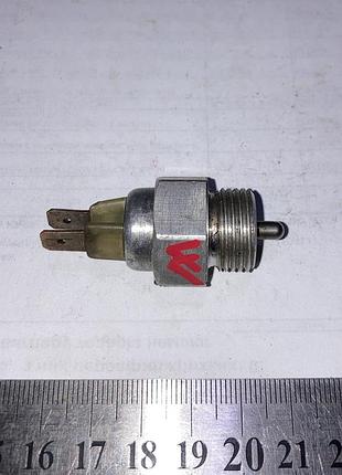 Датчик включения фонарей заднего хода 084941521 ауди audi фольксваген volkswagen