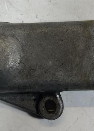 Корпус термостата 90080930 опель кадет opel kadett