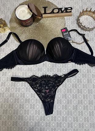 Неймовірно красивий комплект hunkemoller noir