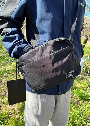 Стильный мессенджер от arcteryx - идеальный вариант на каждый день.