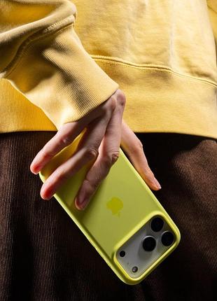 Чохол silicone case (aaa) with magsafe and animation для apple iphone 17 pro max (6.9") neon yellow
