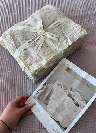 Постільна білизна жатий муслін люкс з мереживною рюшкою📸👉

розміри: євро
підковдра: 200*230
простирадло: 250*250
наволочки: 50*70 - 2шт
ціна: 1300