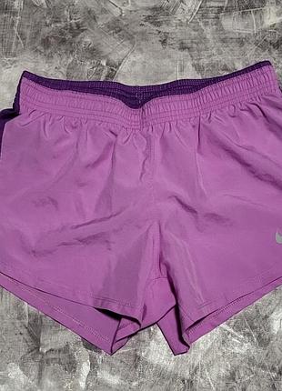 Женские беговые шорты nike 10k running