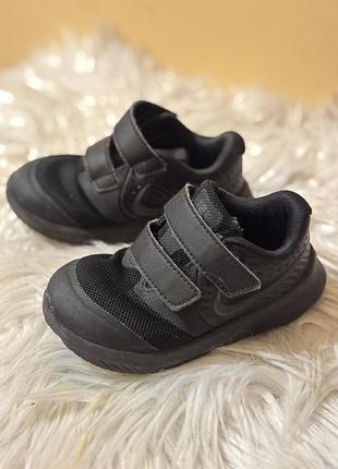 Кросівки nike