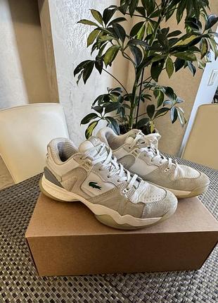 Кроссовки lacoste t-point 0721 1 g в бежево-белом исполнении (off white). оригинал