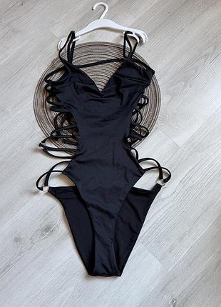 Відкритий фірмовий купальник 🩱 asos design mрозміру