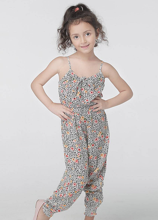 Легкий летний комбинезон primark для девочки 8-9  лет 128-134 см тонкие бретели цветочный принт белый комбинезон в цветочек ромпер вискоза джоггеры