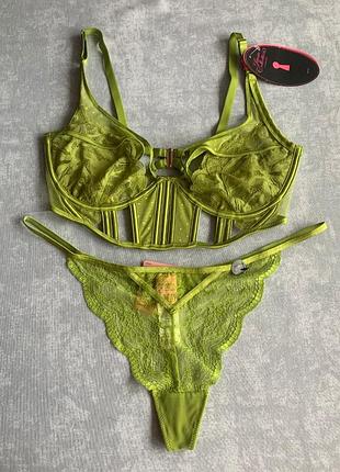 Комплект спідньої білизни private collection hunkemoller 80e (36dd/e) / 80d (36d) / 85c (38c), трусики l