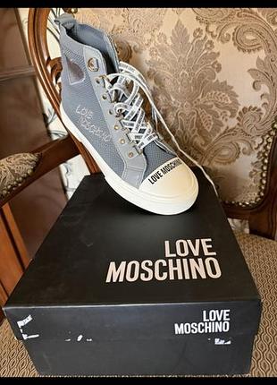 Жіночі кеди love mischino. в розмірі 40.