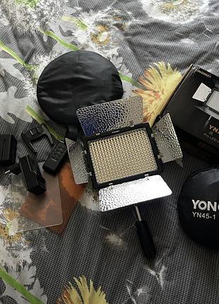 Відеосвітло yongnuo 300 + акумулятор + розсіювач + світловідбивач