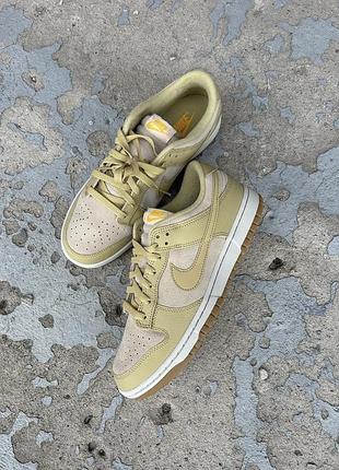 Nike dunk low khaki gum