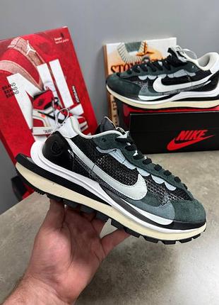 Кроссовки nike sakai