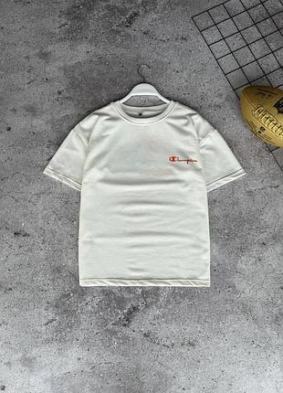Стильная мужская футболка champion
