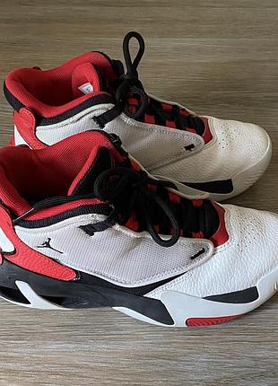 Кроссовки nike max aura 4 p 37.5 оригинал