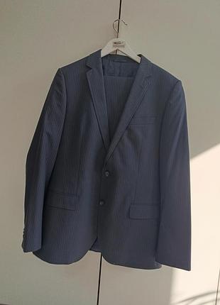 Костюм hugo boss р-52