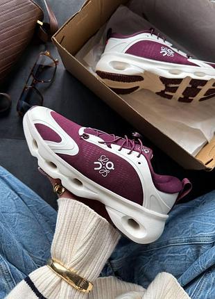 On cloudsolo x loewe white/bordo