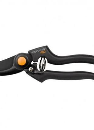 Профессиональный садовый секатор fiskars p90 1001530
