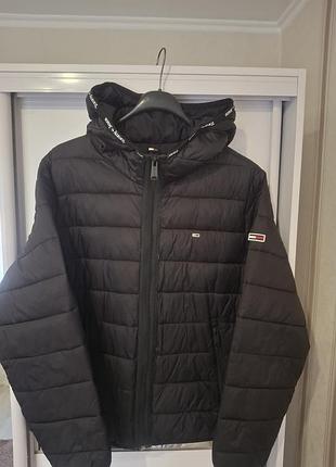 Жіноча куртка tommy jeans