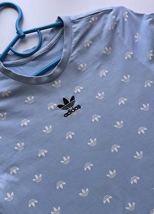 Жіноча футболка adidas