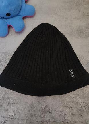 Шапка jack wolfskin с подкладкой черная