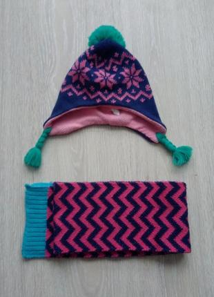 Детская зимняя шапочка и шарф.3 фото