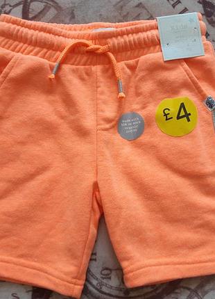 Шорты на мальчика 4-5 лет