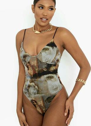 Боді жіночий бренду prettylittlething