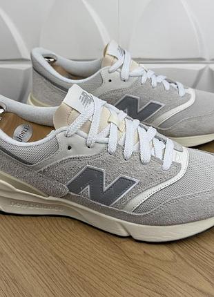 Нові оригінальні кросівки new balance 997r