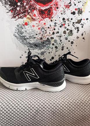 New balance кросівки