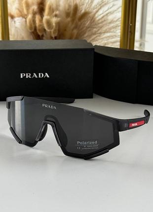 Prada polarized 3