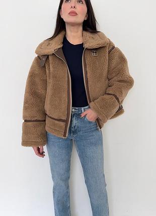 Стильняная дубленка pull &amp; bear 3