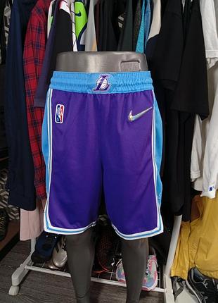 Фиолетовые баскетбольные шорты лос анджелес лейкерз nike los angeles lakers nba swingman shorts