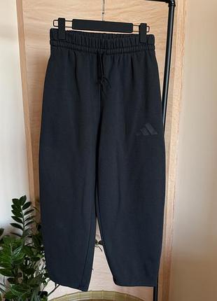 Спортивні штани adidas essentials, розмір s, артикул jd9974