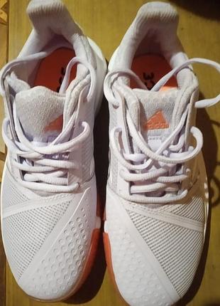 Кроссовки adidas courtjam bounce