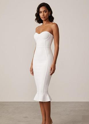 Бандажна сукня prettylittlething